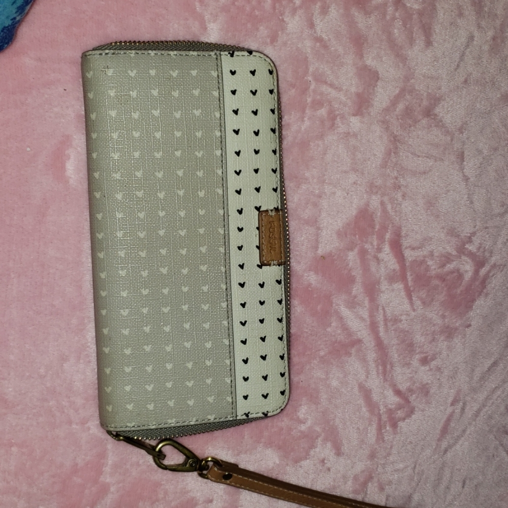 Fossil wallet